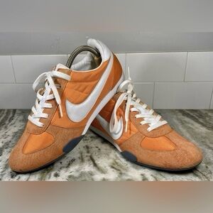 Size 10 - Nike Sprint Sister Classic Women’s Running Shoes Lace Up. 311853-811